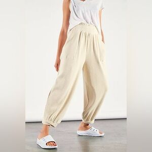 Hoka Recovery Slides